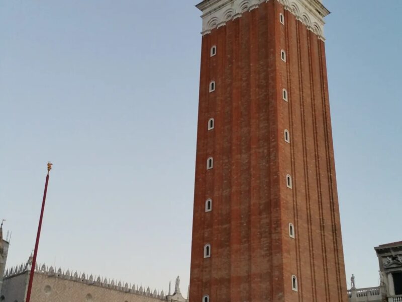 VENICE : PIAZZA SAN MARCO